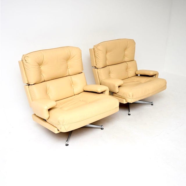 Mid-Century Modern Vintage Leather and Chrome Kohinoor Armchairs from Howard Keith, 1960s, Set of 2 For Sale - Image 3 of 11