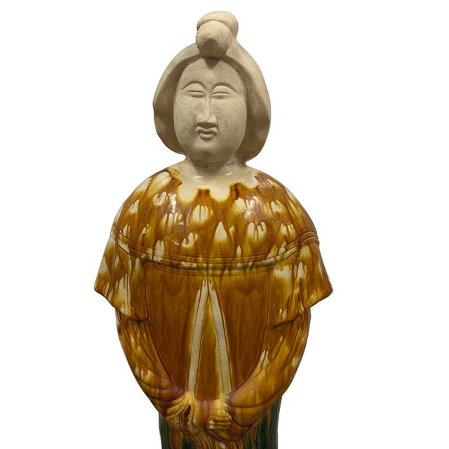 This high quality reproduction of Chinese Sancai glazed pottery figure is a traditional style of ceramic art that...