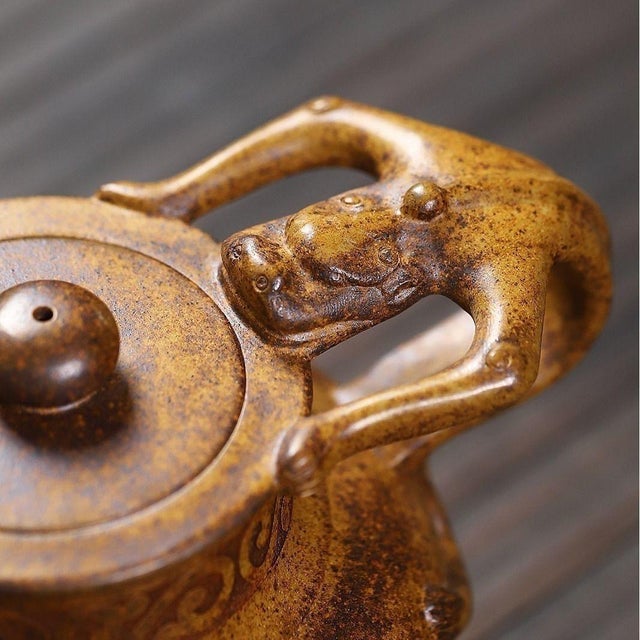2020s Hand-Carved Auspicious Motif Yixing Zisha Wine & Tea Pot – Wood-Fired Golden Vessel (Jin Zun) Handmade Clay Teapot For Sale - Image 5 of 9