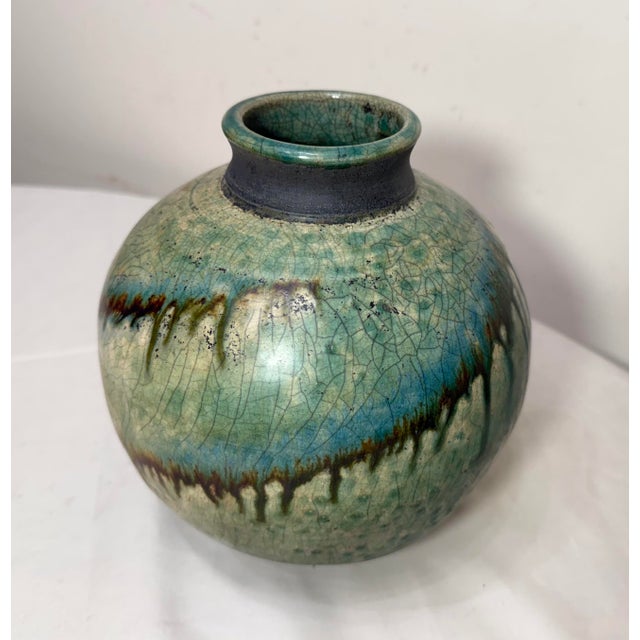 1980s Vintage Signed Tom Neugebauer Black Green Drip Glaze Raku Blackware Pottery Vase For Sale - Image 5 of 14