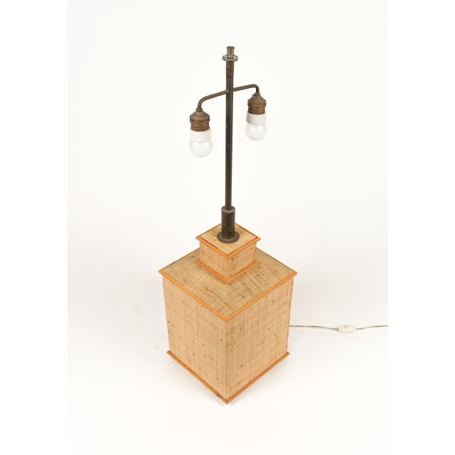 Mid-Century Rattan, Wicker and Brass Table Lamp in the style of Vivai del Sud, Italy, 1960s For Sale - Image 11 of 15