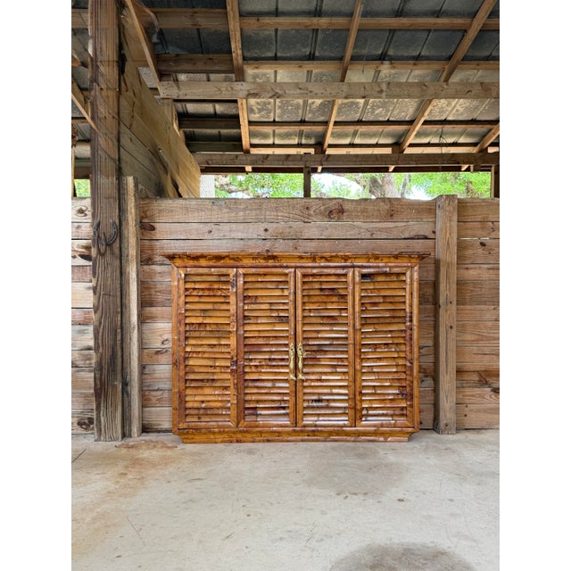 Vintage Bamboo Wall-Mounted Bar Cabinet With Accordion Doors & Mermaid Handles For Sale - Image 11 of 12