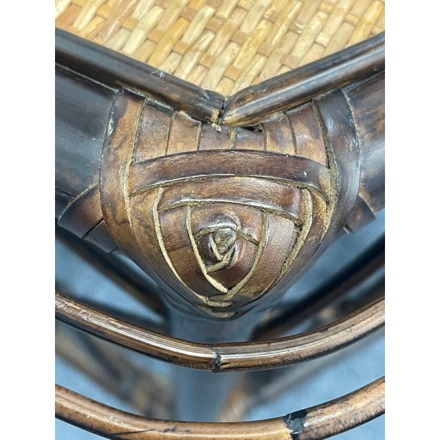 Mid 20th Century Vintage Hexagonal Organic Rattan Side Table With Woven Inset Top – Hollywood Regency For Sale - Image 5 of 12