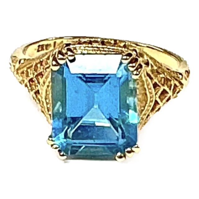 Blue Topaz 14k Yellow Gold Ring For Sale