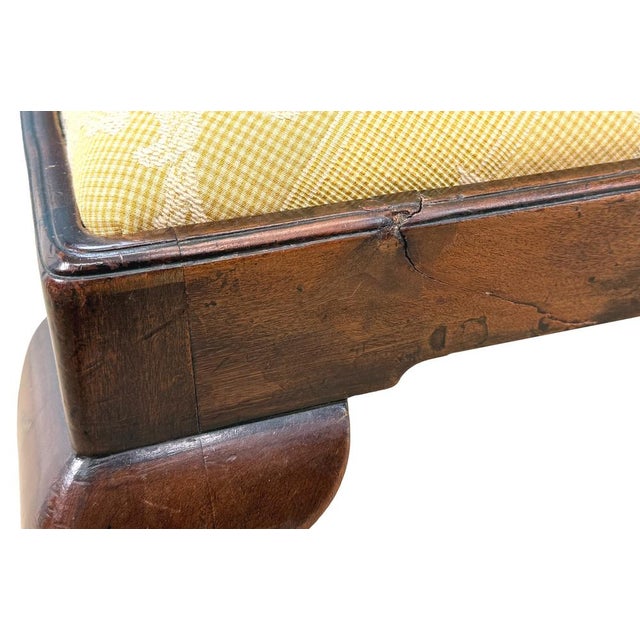 Antique Georgian Walnut Corner Armchair, 1750 For Sale - Image 15 of 17