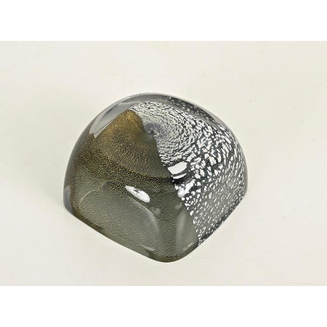 Murano Glass Bowl with Gold and Silver Inclusions attributed to Seguso, Italy, 1960s For Sale - Image 11 of 13