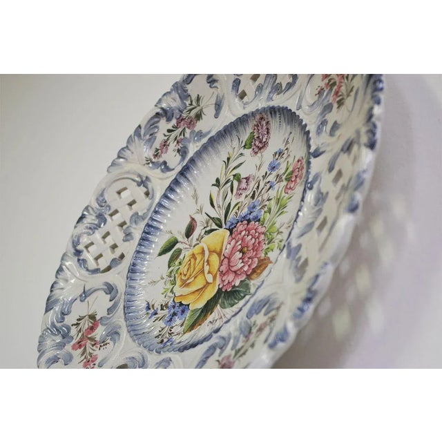 Bassano ceramic wall plate painted with flowers, 70s. This piece has an attribution mark, I am sure that it is completely...