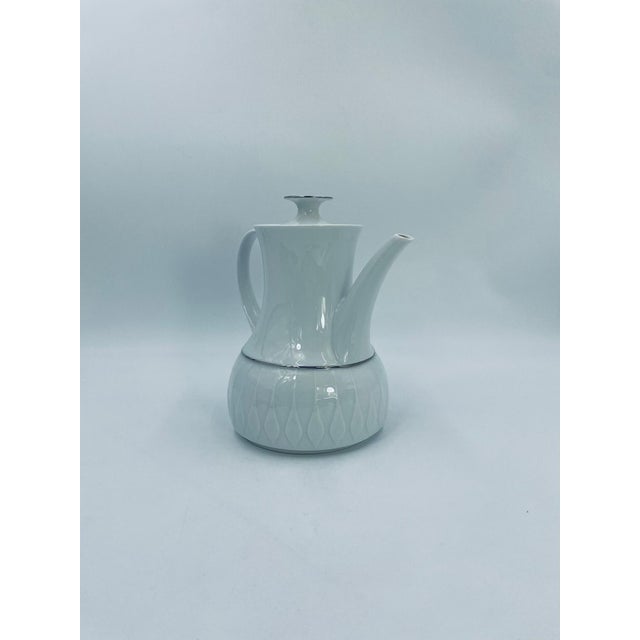 Tapio Wirkkala Porcelain Lanzette Teapot by Tapio Wirkkala for Thomas, 1965 For Sale - Image 4 of 12