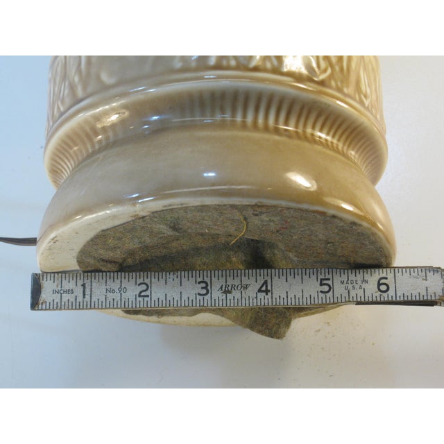 1960s Mid Century Modern Hollywood Regency Ceramic Table Lamp For Sale - Image 9 of 13