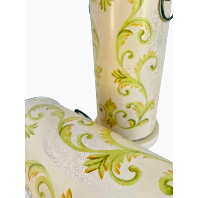 Mid 20th Century Hollywood Regency Hand-Decorated Italian Tôle Peinte Neoclassical Cylinder Table Lamps, a Pair For Sale - Image 5 of 12