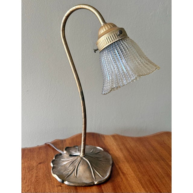 Mid 20th Century Gooseneck Lily Pad Lamp With Glass Shade For Sale - Image 4 of 10