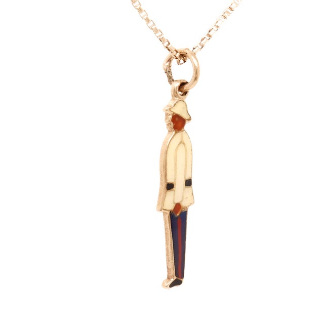 Vintage English 9Ct Gold & Enamel Nassau Bahamas Policeman Charm for a Bracelet For Sale In Philadelphia - Image 6 of 13
