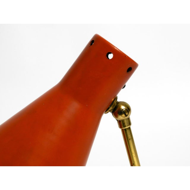 Large Mid-Century Modern Brass Table Lamp with Brick Red Shade, 1950s For Sale - Image 12 of 18
