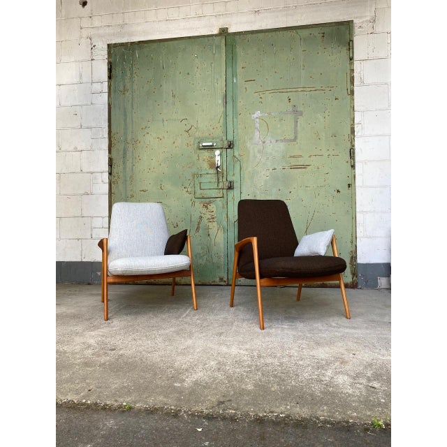Scandinavian Modern Easy Chairs in Cherrywood and Hallingdal Fabric, 1960s, Set of 2 For Sale - Image 13 of 13