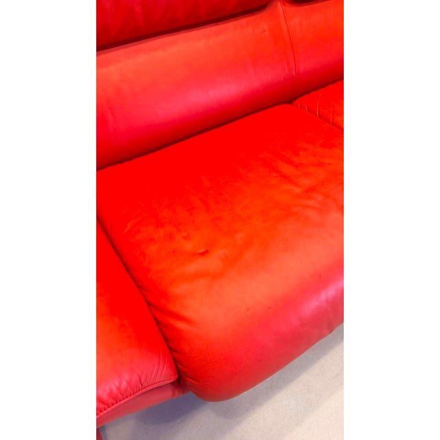 Red Leather DS-2011 Sofa from de Sede, 1980s For Sale - Image 4 of 16