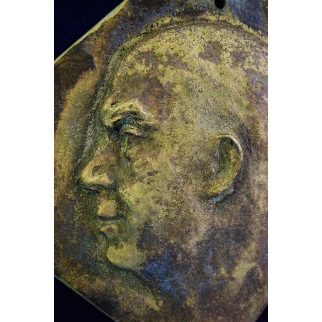 20th Century Gilded Bronze Plaque Sculpture with Bas-Relief Face of Benito Mussolini from Dux For Sale - Image 10 of 18