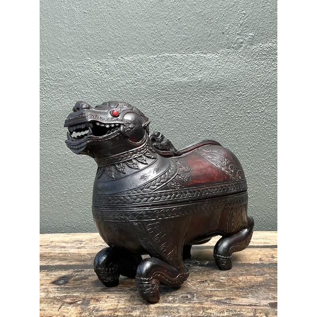 Mid 20th Century Vintage Asian Carved Wood Lion Box For Sale - Image 5 of 12