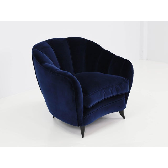 1950s Mod. Shell Chairs in Deep Blue Velvet by Gio Ponti for Case E Giardini, Italy, 1950, Set of 2 For Sale - Image 5 of 16