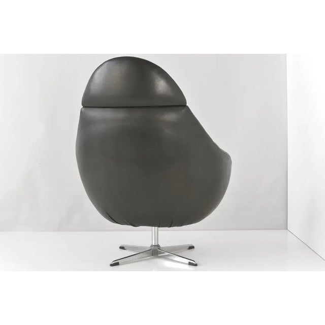 1960s Dutch Swivel Bucket Chair in Leather, 1960s For Sale - Image 5 of 11