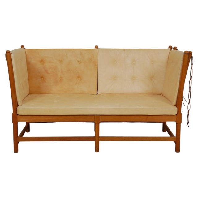 Spoke-Back Sofa in Natural Leather by Børge Mogensen, 1980s For Sale