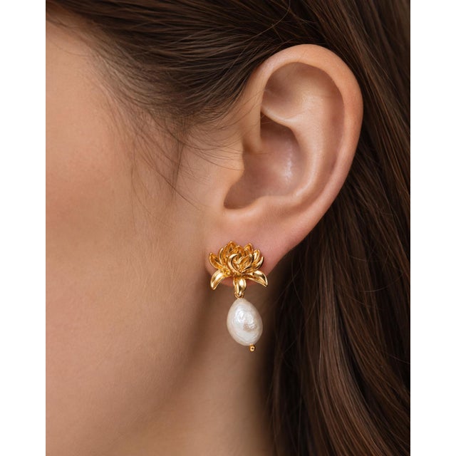 Lotus Freshwater Pearl Drop Earrings, Pair For Sale - Image 6 of 7