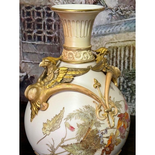 Antique Royal Worcester Porcelain 1892 Mythic Gryphon Gilt Handled Vase With Fall / Autumn Foliage #1570 Aesthetic Movement For Sale - Image 10 of 12