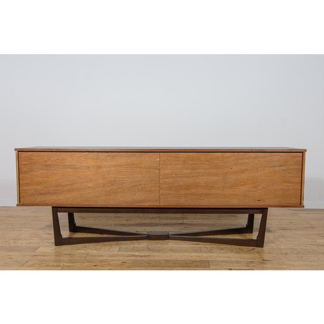 Mid-Century Modern English Teak Sideboard from Stonehill, 1960s For Sale - Image 6 of 18