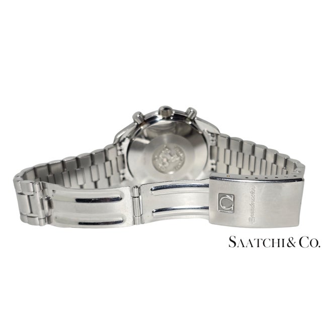 Contemporary Near Mint Omega Speedmaster 3510.50 Chronograph Black Dial Automatic Watch For Sale - Image 3 of 7