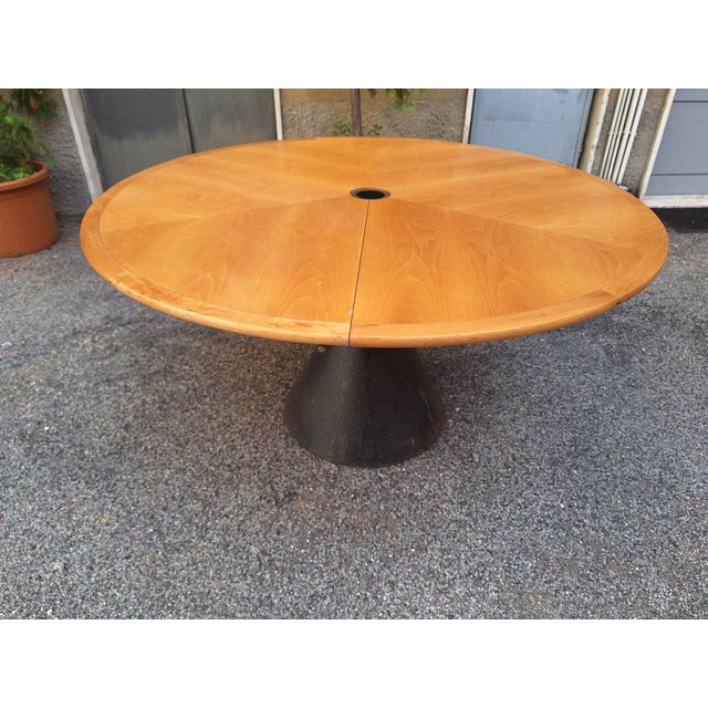 Round Extendable Table with Lacquered Metal Base and Wooden Top by Francesco Fois for Bernini, Italy, 1986 For Sale - Image 13 of 13