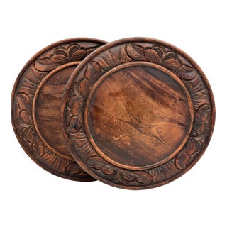 Early 20th Century European Antique Black Forest 11.5" Carved Wood Bread Board Charger Plate Set For Sale