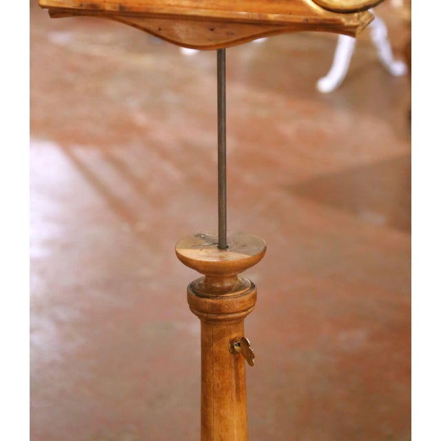 Wood 19th Century French Walnut and Brass Adjustable Lyre-Form Lutrin Music Stand For Sale - Image 7 of 11