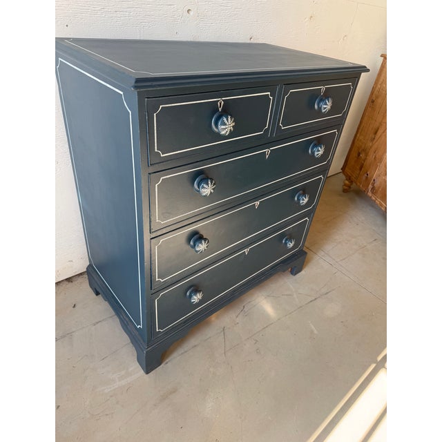 Late 19th Century Antique Two Over Three Drawers - Painted Chest of Drawers From England For Sale - Image 5 of 18