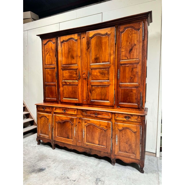 Louis XV Two-Part Walnut Buffet, 18th Century For Sale - Image 4 of 12