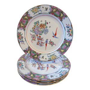Vintage Chinese Export Tobacco Leaf Famille Rose Dinner Plates - Set of Four