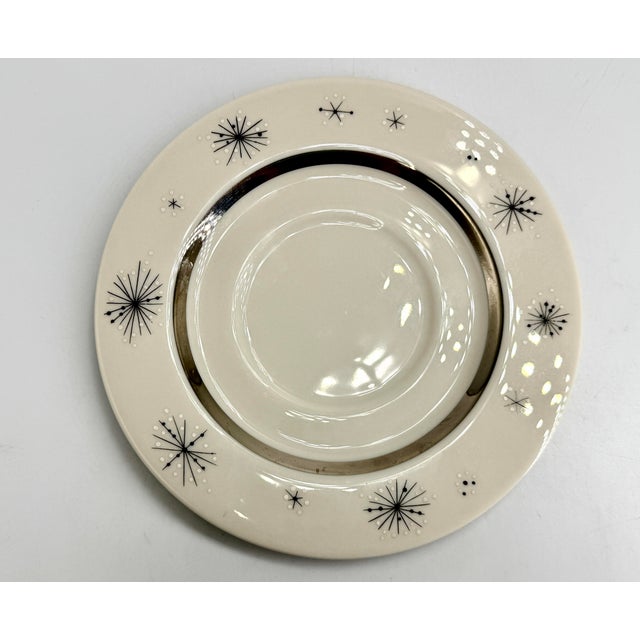 1950s Mid-Century Modern Atomic China Complete Set for Four Romance of the Stars by Fine Arts - 20 Pieces For Sale - Image 9 of 10