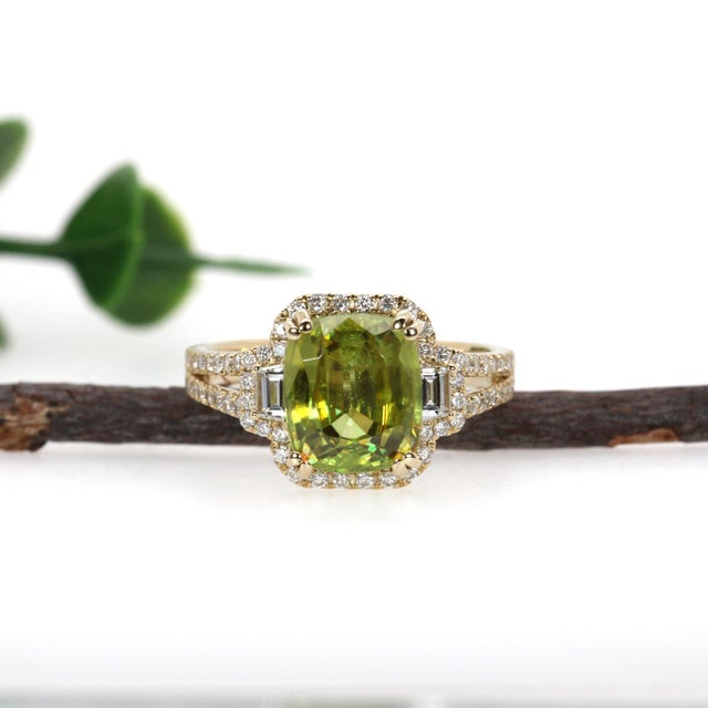 Modern 3.6Ct Sphene Ring With Natural Diamonds Accents: Solid 14k Gold, Cushion 9x7mm, Size 6.75 For Sale - Image 3 of 7