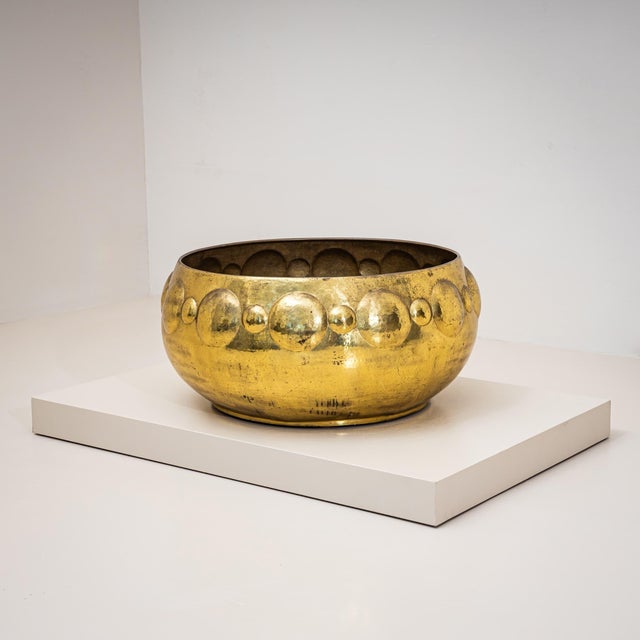 Large Brass Planter, Italy, Mid-20th Century For Sale In New York - Image 6 of 7