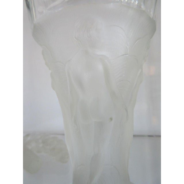 Lalique 1920's Czech Art Deco Crystal Nude Figure Detailed Perfume Bottle For Sale - Image 4 of 5