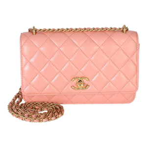 Iridescent Pink Quilted Lambskin CC Wallet On Chain