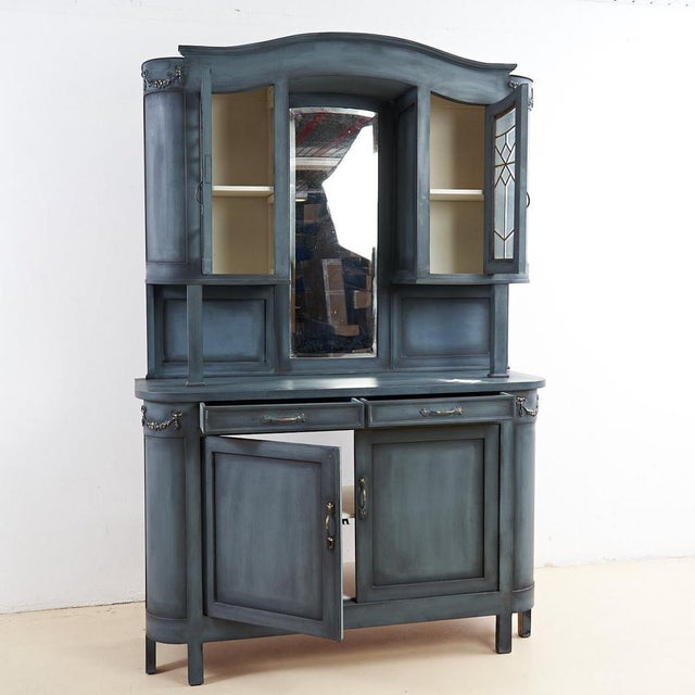 Gray Showcase with Golden Details and Ground Glass For Sale - Image 4 of 12