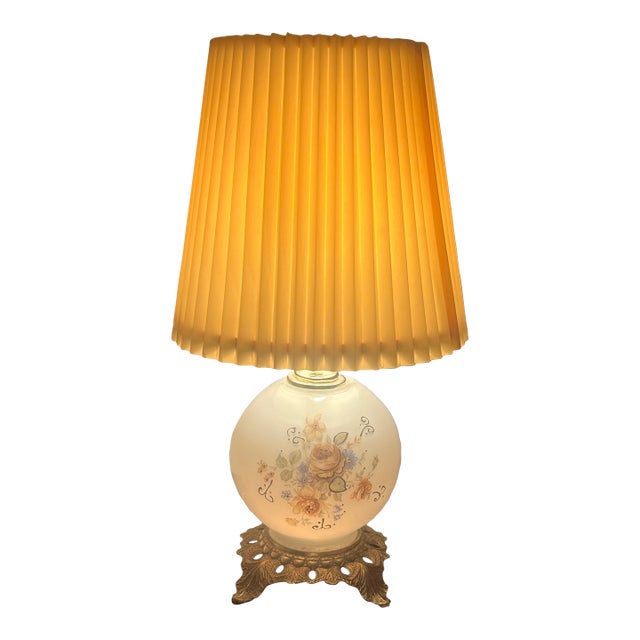 Vintage 1978 Ef & Ef Industries Floral Milk Glass Table Lamp For Sale