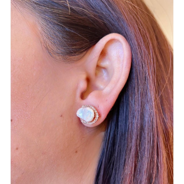 Bochic “Capri” Rose Cut White Topaz & Pearl Earrings Set In 18K Gold & Silver For Sale - Image 11 of 12