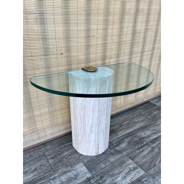 Postmodern Marble and Brass Half-Moon Shaped Side Table in the Artedi Style. Circa 1980s. For Sale - Image 9 of 18