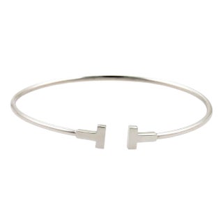 Tiffany & Co. T Wire 18k White Gold Flex Cuff Bangle Bracelet For Sale