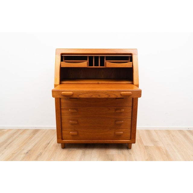 Mid-Century Modern Vintage Secretary from Dyrlund, 1970s For Sale - Image 3 of 17