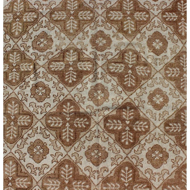 Mid 20th Century All-Over Blossom and Palmette Design Vintage Turkish Oushak Rug in Brown Tones For Sale - Image 5 of 8