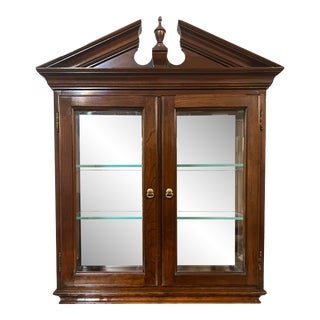 Ethan Allen Georgian Court Hanging Cherry Curio Display Cabinet For Sale
