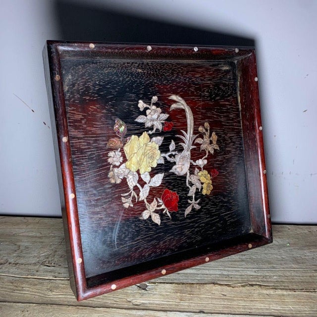 Dimensions: Height 4 cm (1.6") x Length 28 cm (11") x Width 28 cm (11") Weight: 878 g (1.9 lbs) Material: Solid Hardwood...