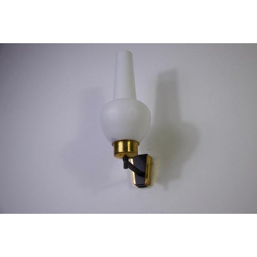 Metal Mid-Century Brass and Opaline Wall Lamps, Italy, 1960s, Set of 2 For Sale - Image 7 of 10