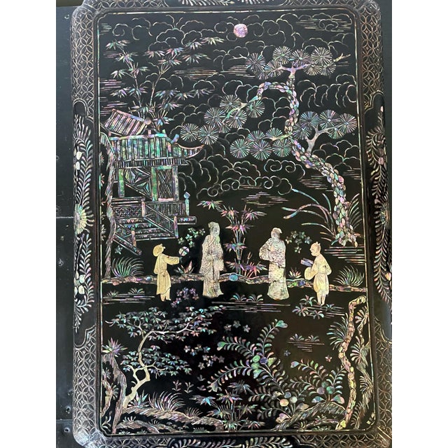 Antique Japanese Lacquer and Inlay Box from Ryukyu Island For Sale - Image 17 of 18